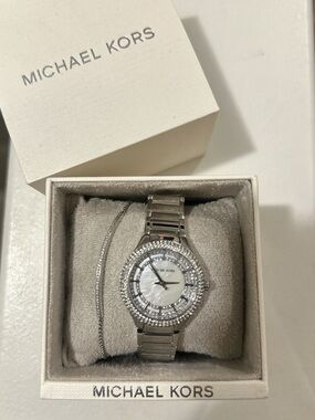 Michael Kors Silver Crystal-Accent Mother-of-Pearl Watch